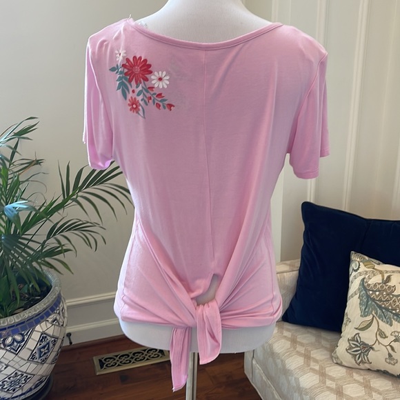 Disney Parks pink short sleeve shirt - Picture 3 of 6